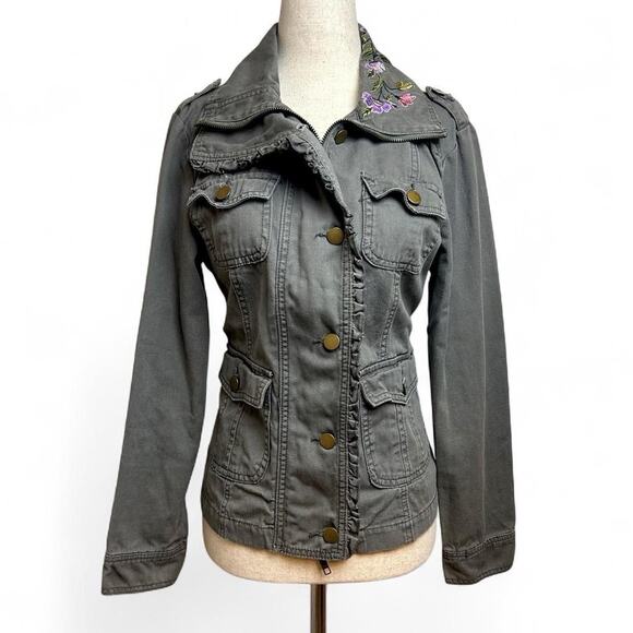 Vintage Y2K AMI Floral Embroidered Denim Jacket Size S Boho Fairy Grunge - Picture 1 of 10